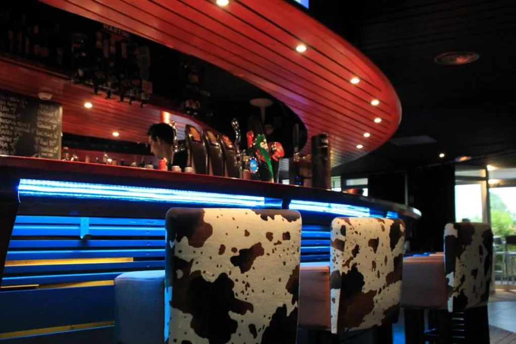RESTAURANT LA TESTE DE BUCH LE SURF CAFE
