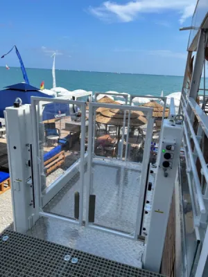 Qaund on vous parle d'un front de mer pour cette plateforme verticale Strategos en front de mer à Cagnes sur mer près de Nice