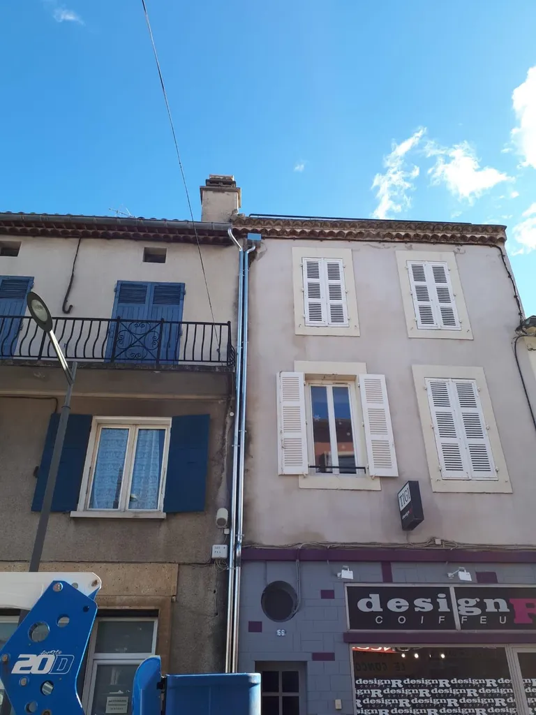 Obtenir en urgence un devis pour la pose de gouttière zinc soudée à l’étain à Orange : prix transparent et prise de rendez-vous rapide