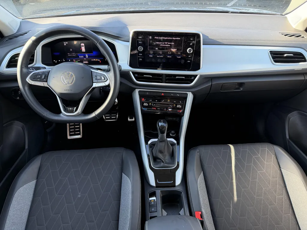 Vente Volkswagen T-Roc occasion diesel automatique à La Frénaye proche du Havre, Dieppe et Rouen en Normandie chez Caudebec Automobiles