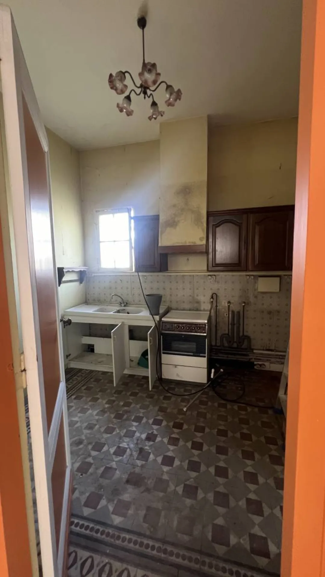 Vendue Charmante échoppe double à rénover Bordeaux Caudéran 