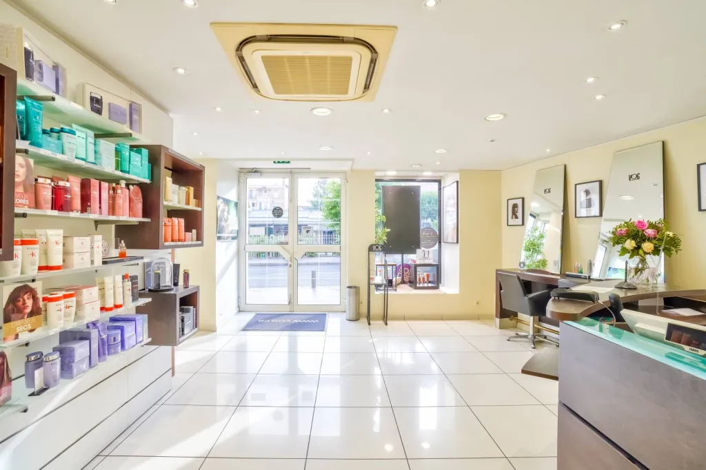 Quelle photographe professionnel pour mon salon de coiffure à Le Vesinet