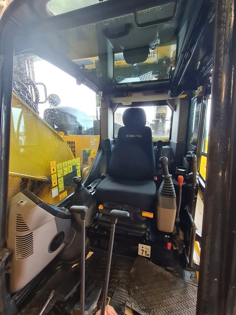 Confort d'un siège d'engin de travaux publics adapté à Blanquefort