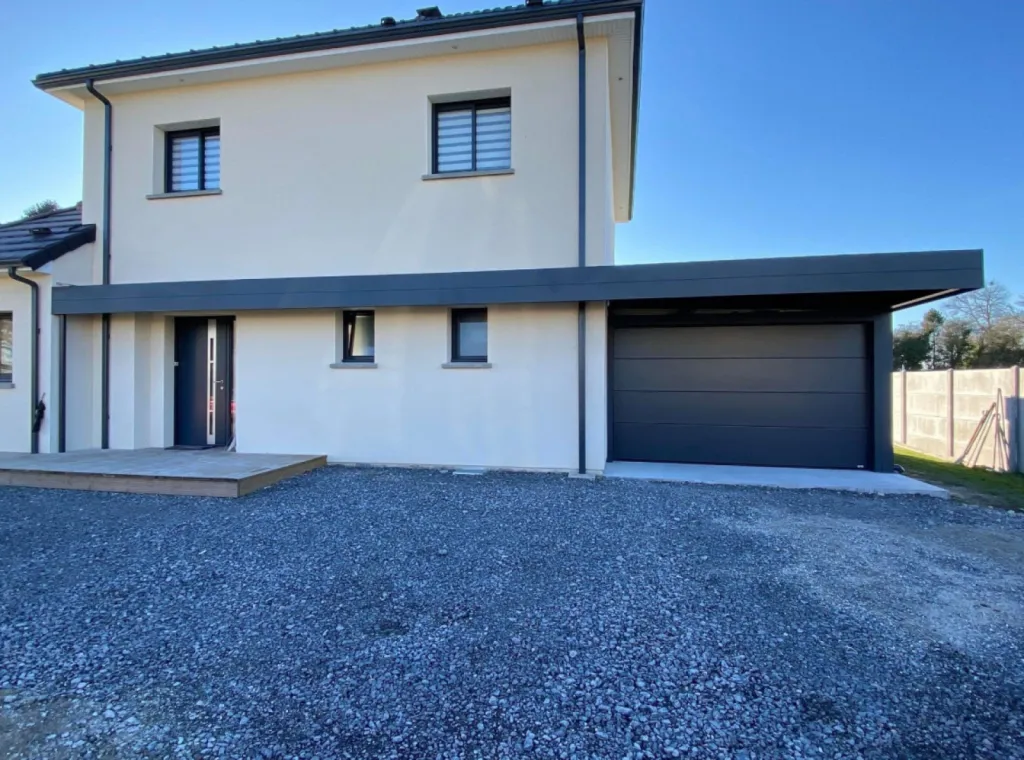 installation Carport et pool house aluminium avec possibilité de fermer les carports pour réaliser un garage  
Sur Le Havre 76 et ses alentours  
**DRM Rénovation**