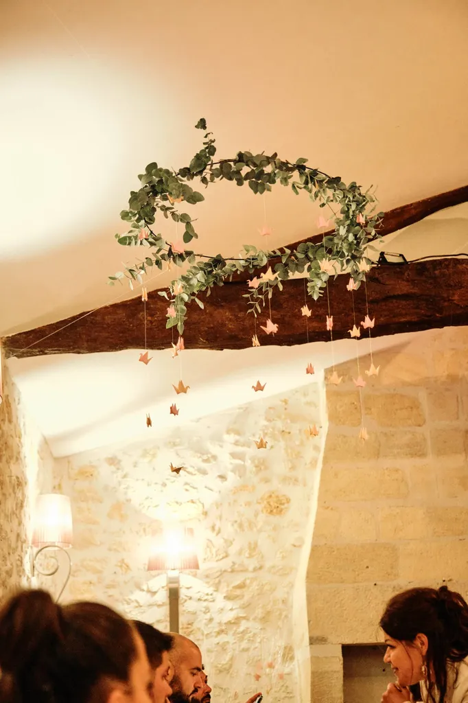 Mélodie et Martial : Un mariage où la pluie danse avec l'amour au domaine Isabeau de Naujan - Les mariages de mademoiselle L - Sandra Lexow
