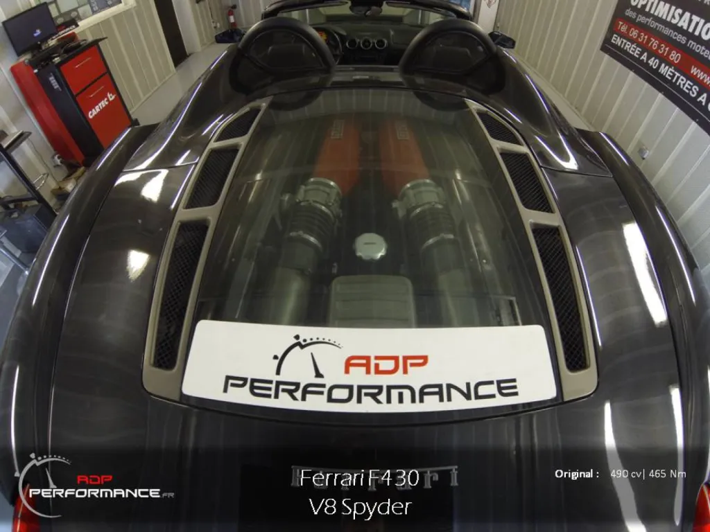 Ligne d'échappement haut de gamme Ferrari