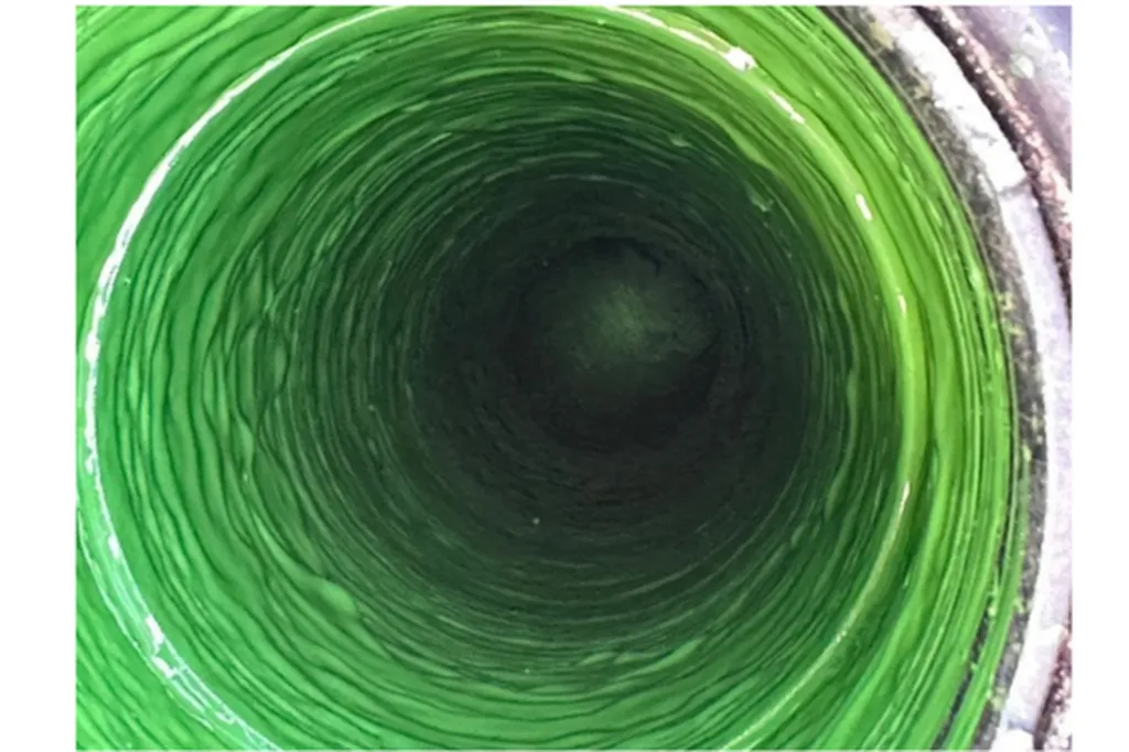 Chemisage de canalisation d'eau de pluie par brosse rotative copropriété Lauris 84