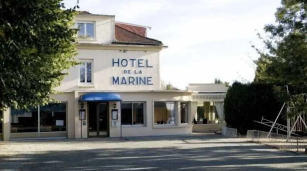 TANCARVILLE - Murs Hôtel/restaurant