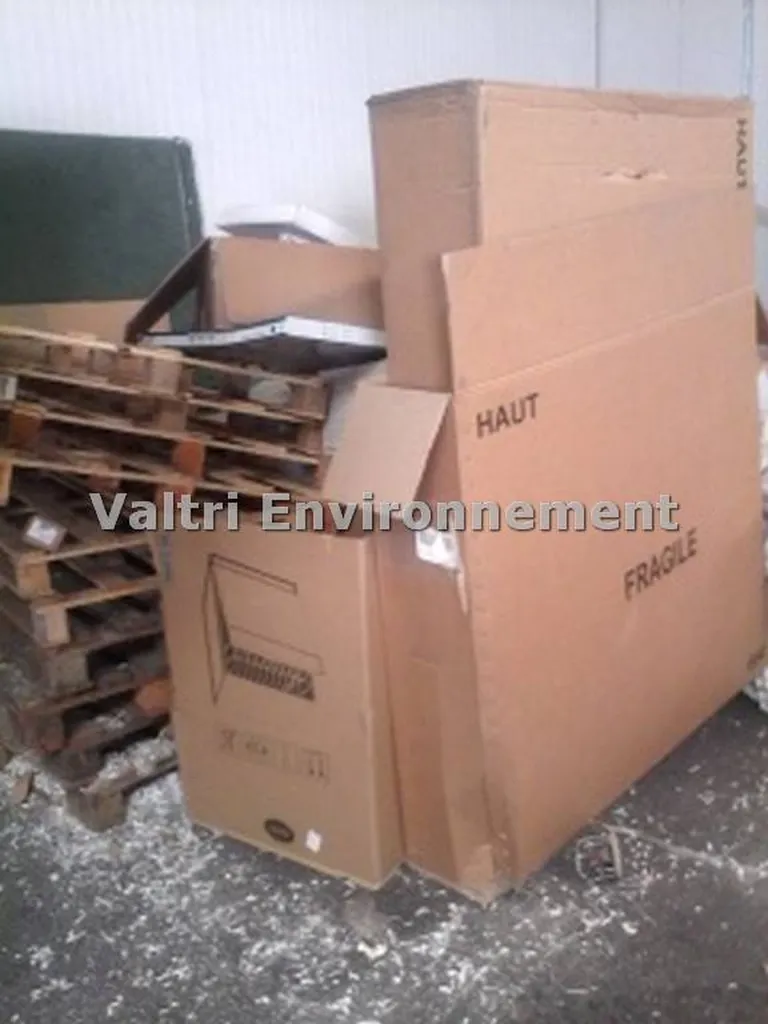 Carton provenant d'un carrosserie