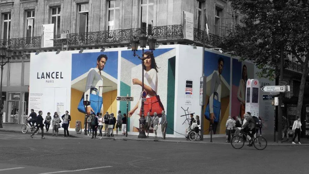 Habillage du chantier Lancel à Paris