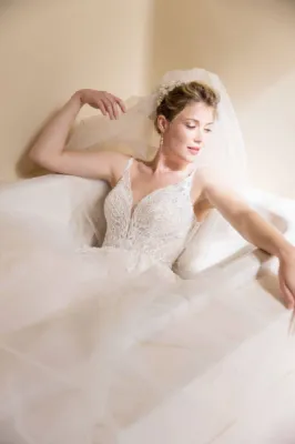 Robe de mariée de marque EGLANTINE référence GAYA marseille et aubagne