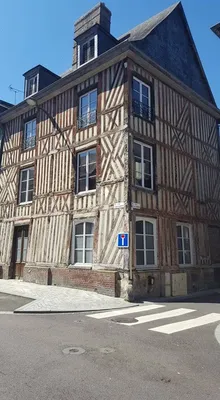 A vendre, Maison de Caractère au coeur de Pont-Audemer 27500.
