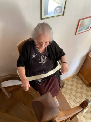 Le fauteuil monte escalier OTOLIFT Modul'Air Smart c'est mieux que Tintin ca va à plus de 77 ans
