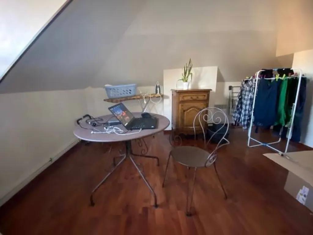 A acheter charmante maison rénové de 103m² sur 340m² de terrain sur la commune de Saint Aubin Les Elbeuf 76410