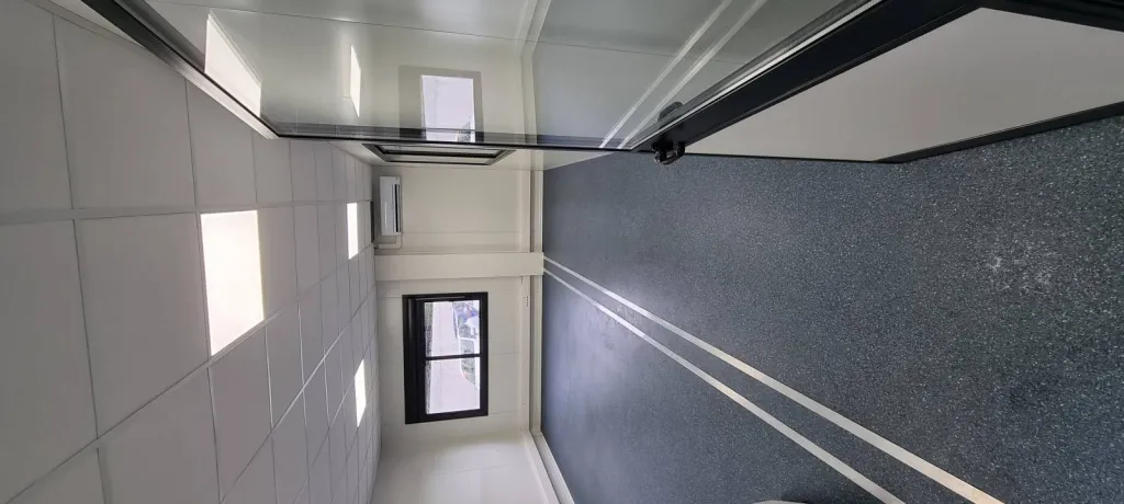 Nouveau locaux de Renault à Avignon en structures modulaires