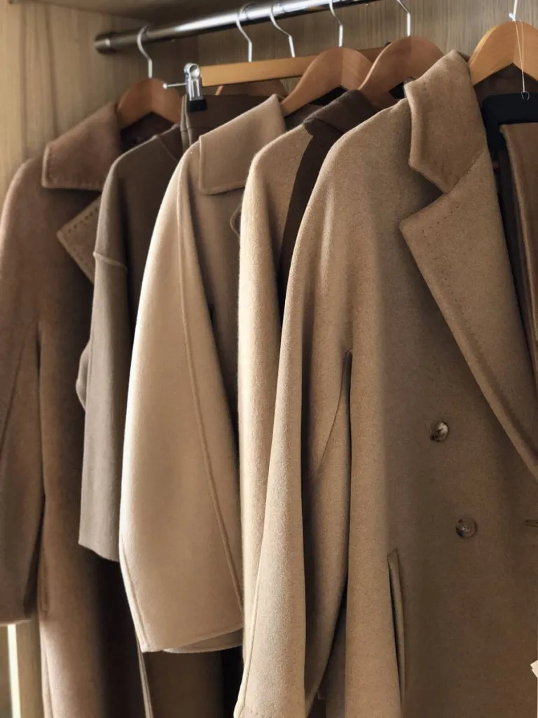 Les collections automne/hiver 20/21 Max Mara chez Sacha le Concept Store du Luberon.