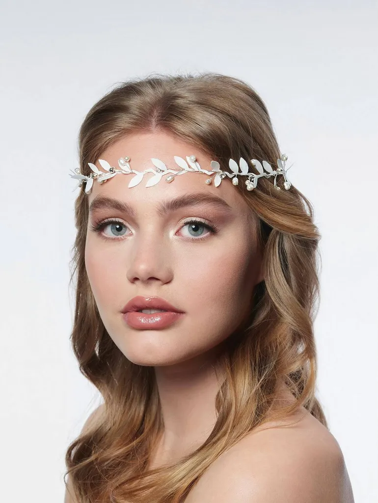 accessoires de mariage bibi, bijoux et chapeaux noir et swarovski à Marseille nouvelle collection cérémonie