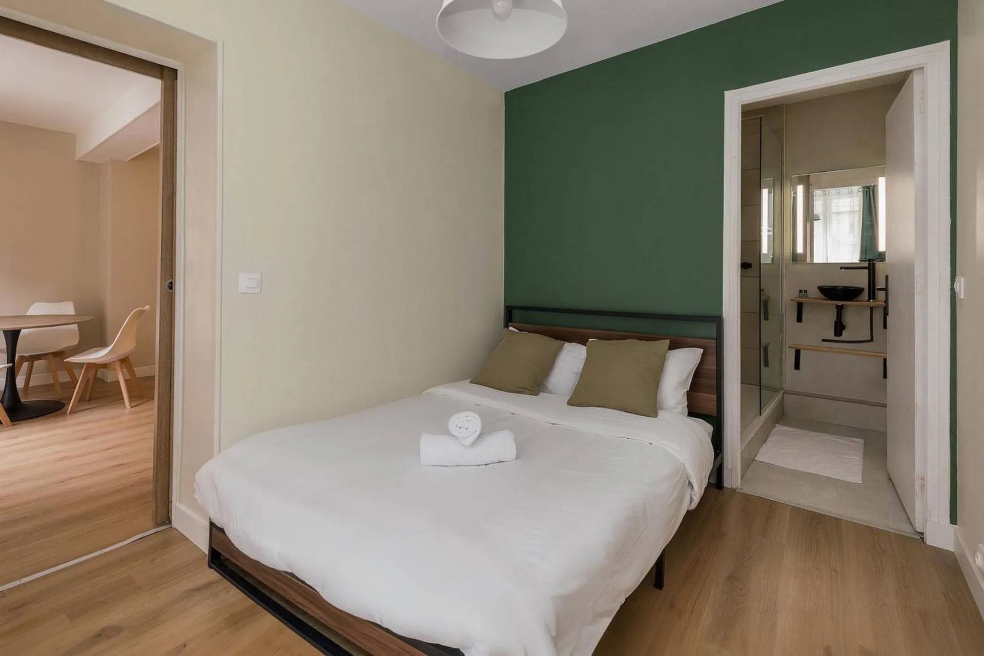 Joli appartement 2 pièces rénové et meublé en centre ville de Dieppe, Normandie