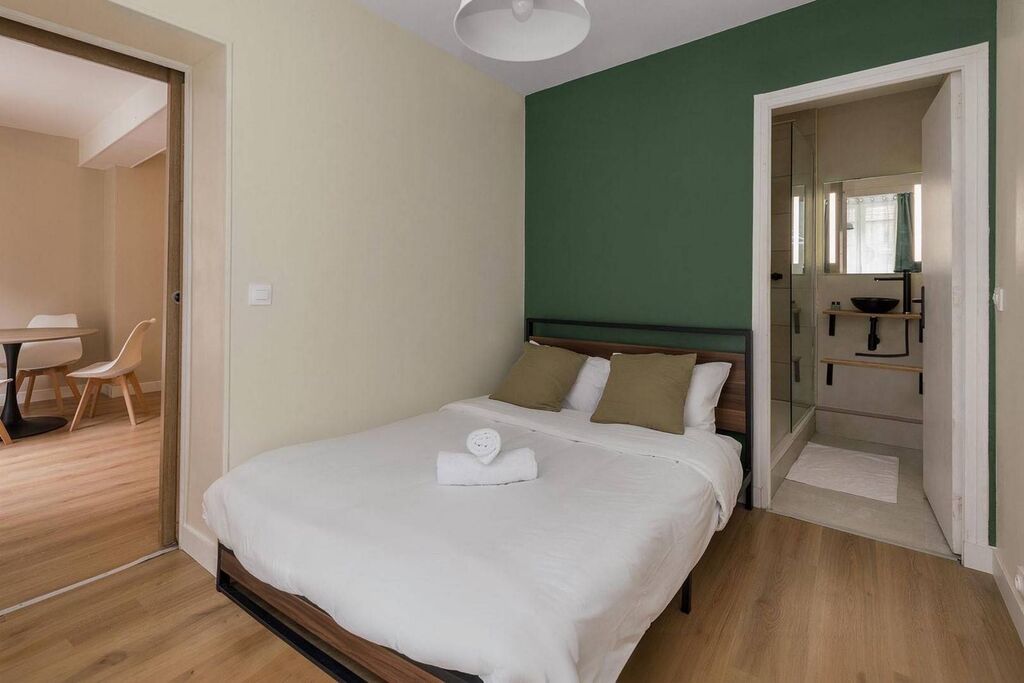 Joli appartement 2 pièces rénové et meublé en centre ville de Dieppe, Normandie