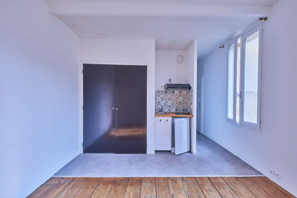 Espace cuisine avant travaux à Bordeaux 