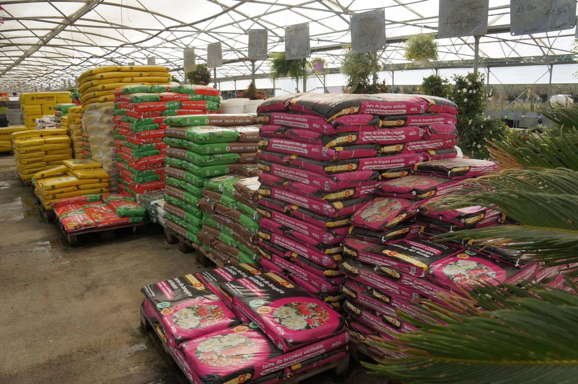 Terreaux bio secret vert en vente à Ma Ferme vers Cabriès