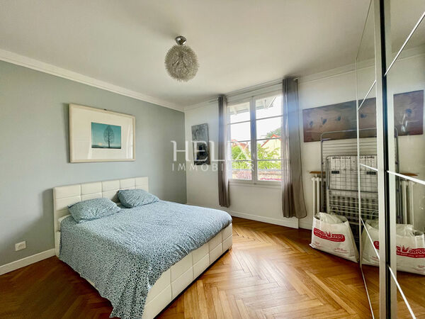 Houilles centre-ville maison recherchée avec grand terrain plat proche gare