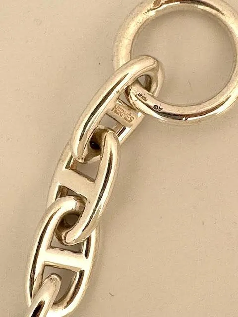 Le collier Hermès Chaîne d’Ancre que toutes rêvent de porter en seconde main chez Or Ligne près du Ferret