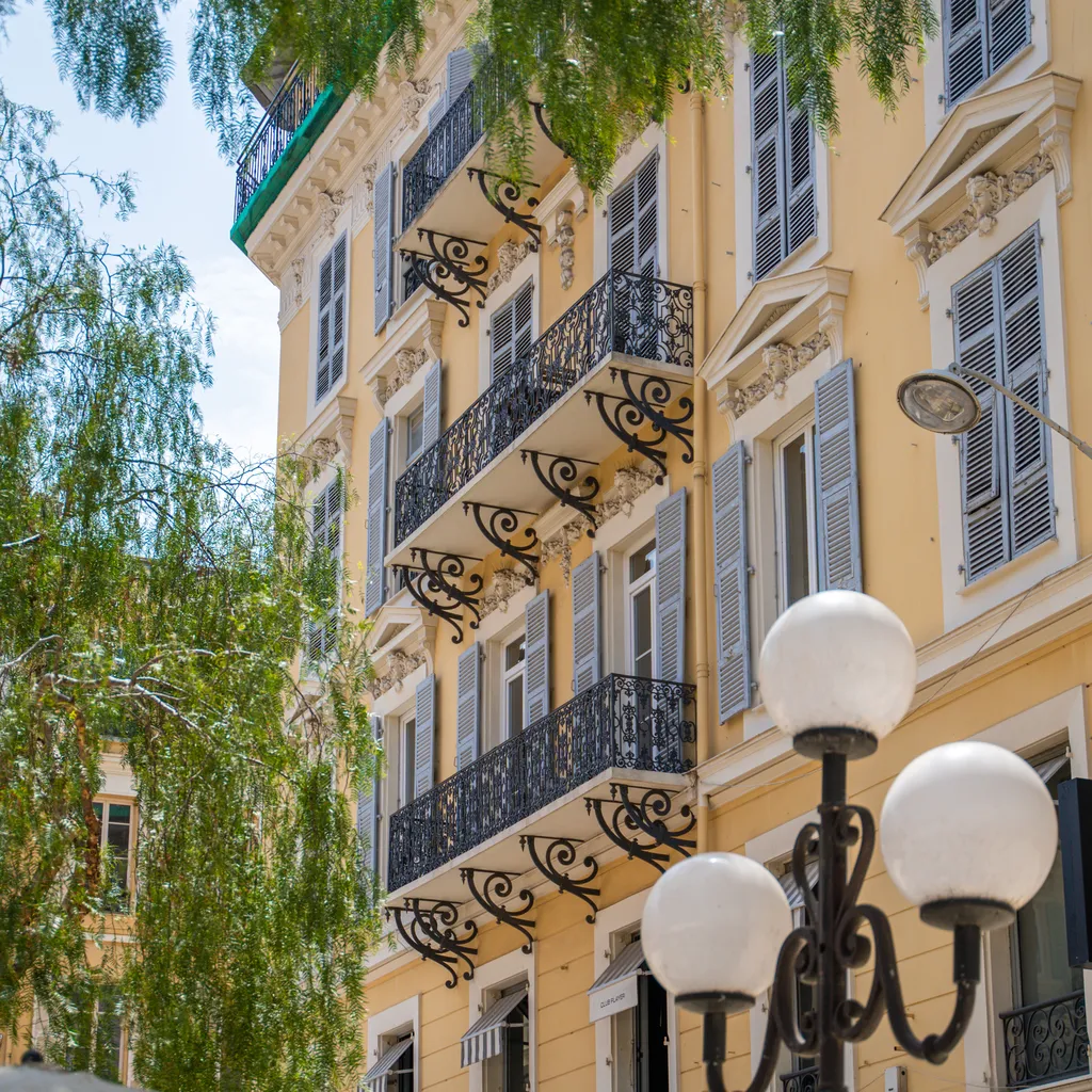 L'extraction en toiture est-elle obligatoire pour mon restaurant à Nice ?