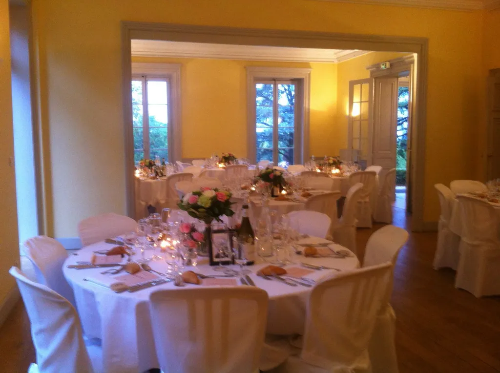 Houses de chaises pour table mariage