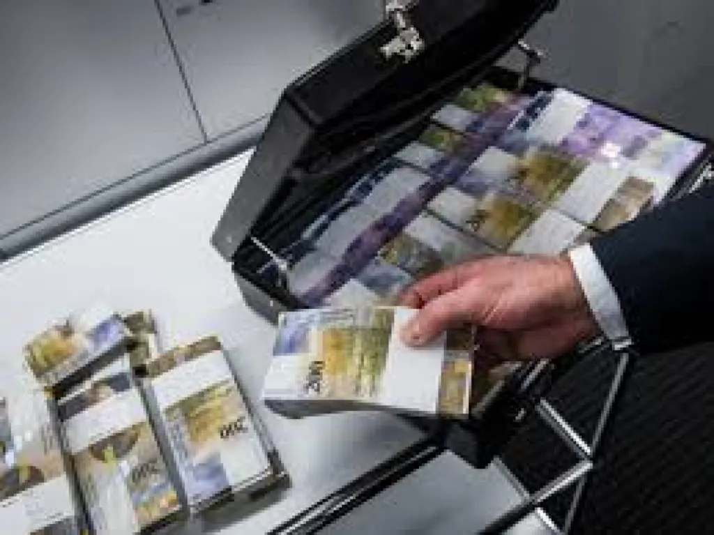  Investir avec Expert-Franco-Suisse : rentabilité, sécurité et zéro gestion
