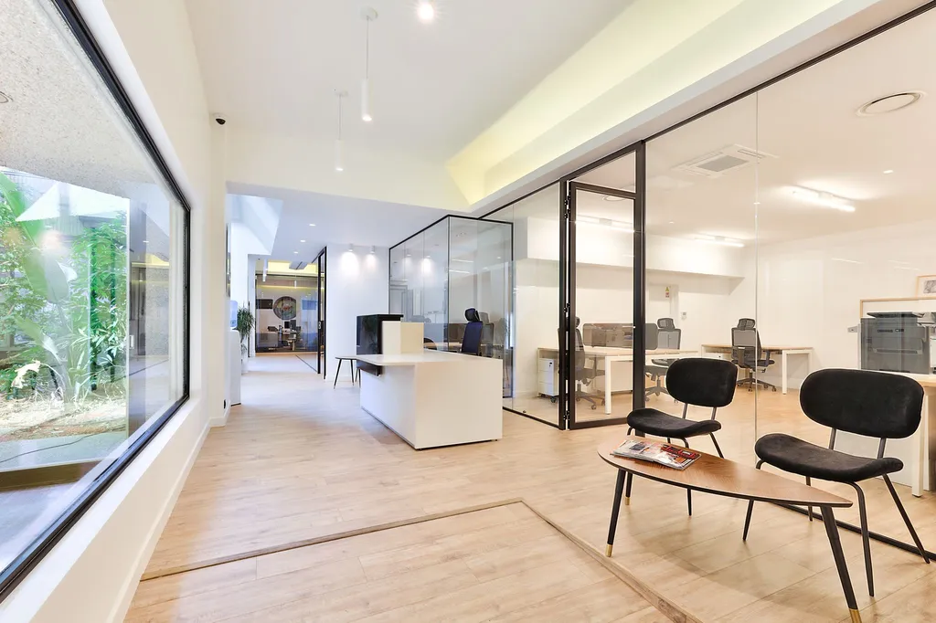 Location - Bureau 259 m², Paradis / Faubourg Saint denis, Rue de Paradis 75010 PARIS