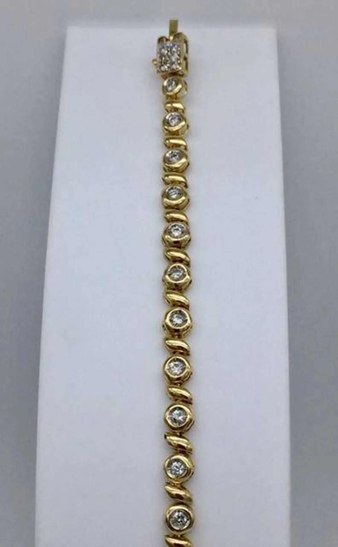 Bracelet or 750/1000ème et diamants occasion Or Ligne Arcachon Bassin d'Arcachon