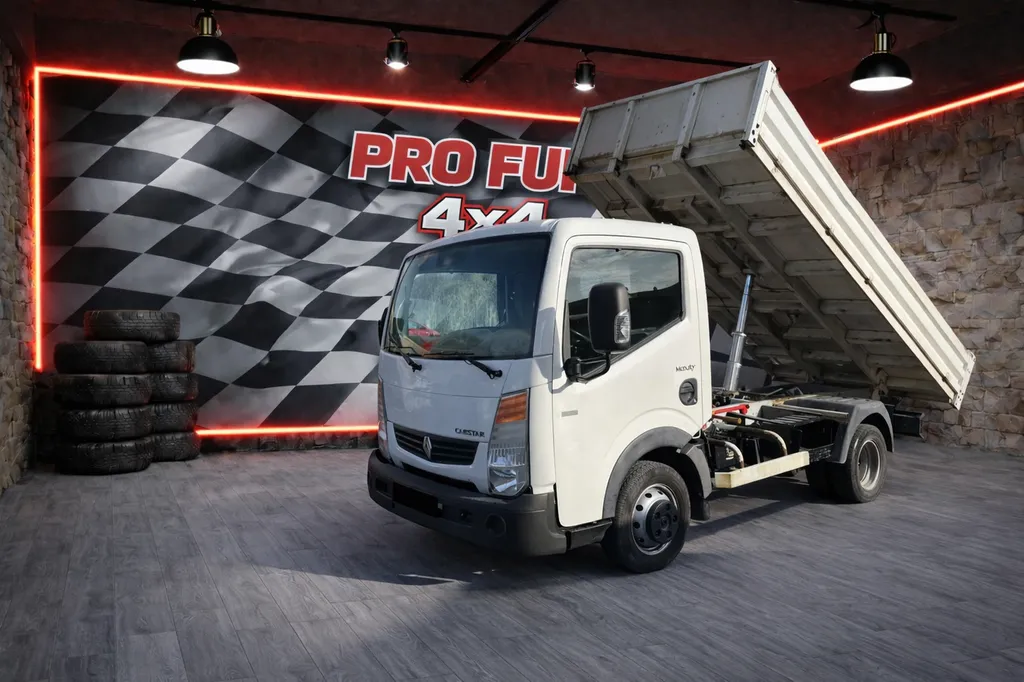CAMION BENNE RENAULT MAXITY 2.5 DCi 136 ch 140 2014 PRES DE MARSEILLE