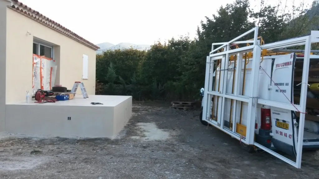 Les étapes de la mise en oeuvre d'une Vérandas sur Buis les baronnie