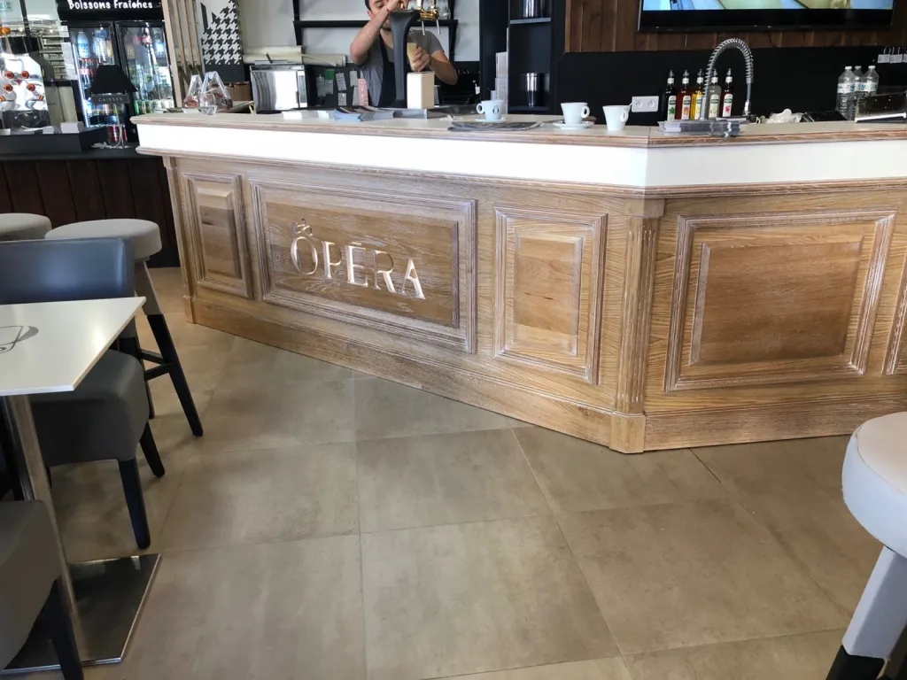 dessus de bar en Corian