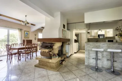 Maison 7 pièce(s) 5 chambre(s) 175 m² Les Issambres (83380)