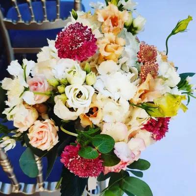 wedding flowers for parisian ceremony