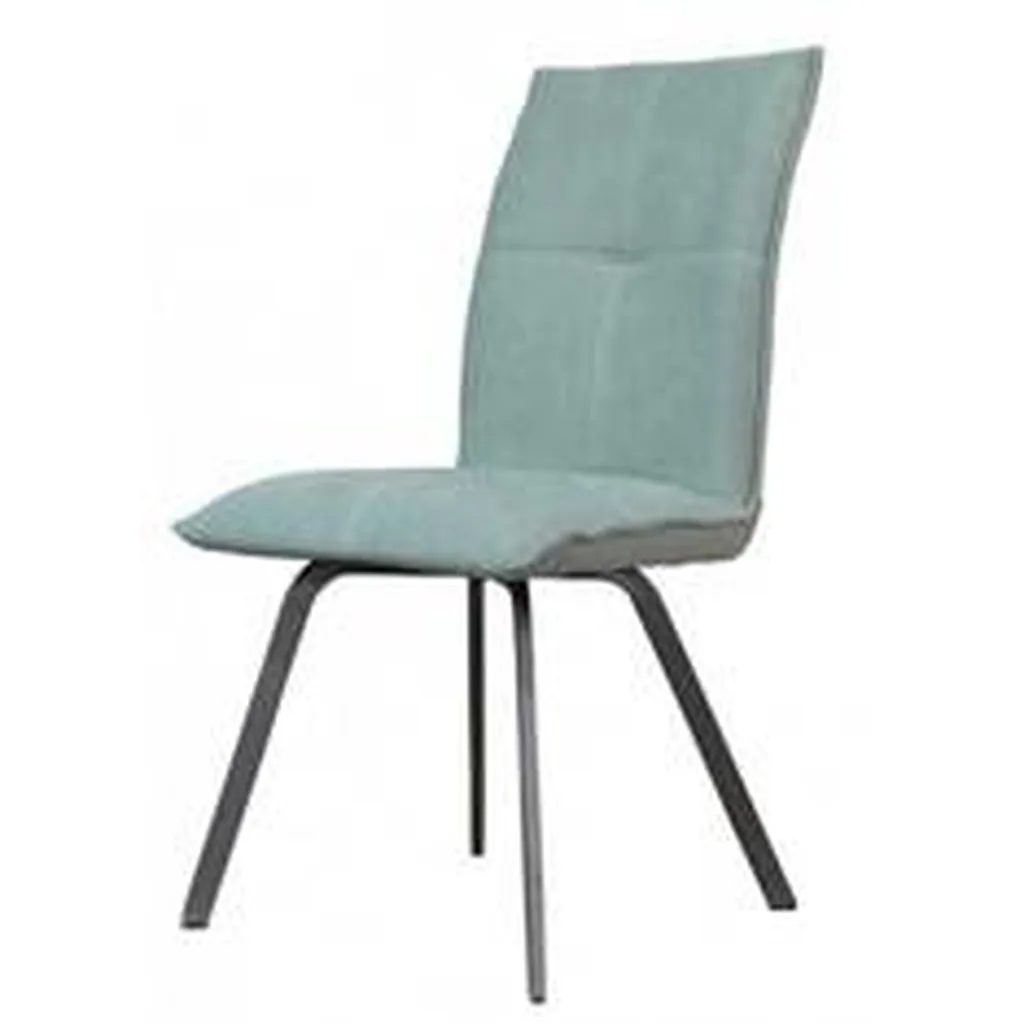 Vente chaises en tissu.