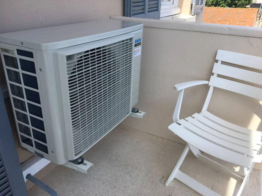 pompe à chaleur air air 83 var pas cher 