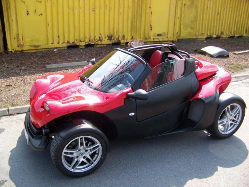 Secma sort son nouveau un toit rigide A venir voir au garage VSP LIGO pres de Toulon dans le Var 83