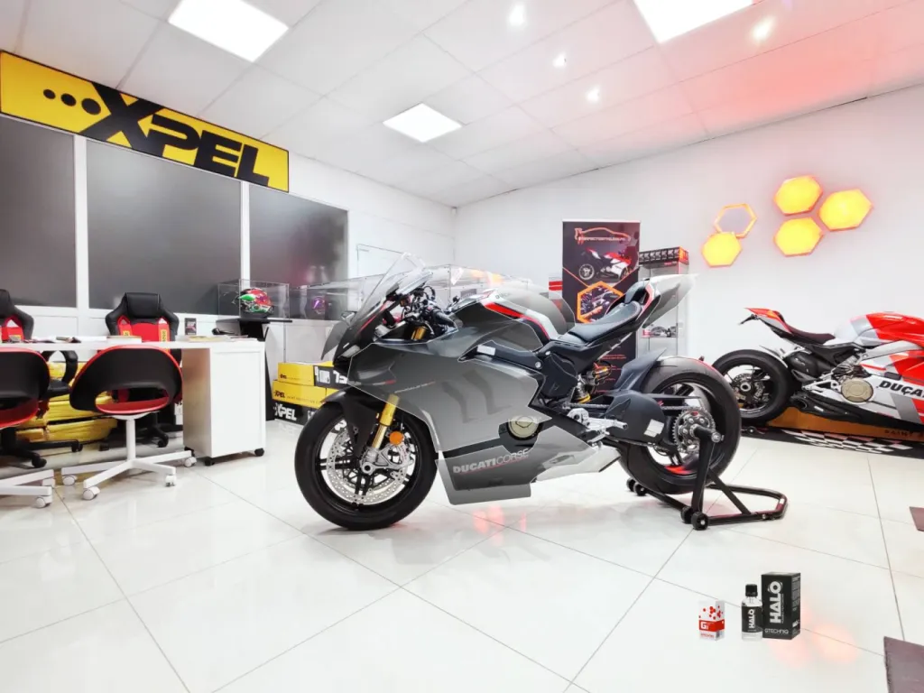 DUCATI PANIGALE V4 SP - PROTECTION PPF INTEGRALE XPEL STEALTH