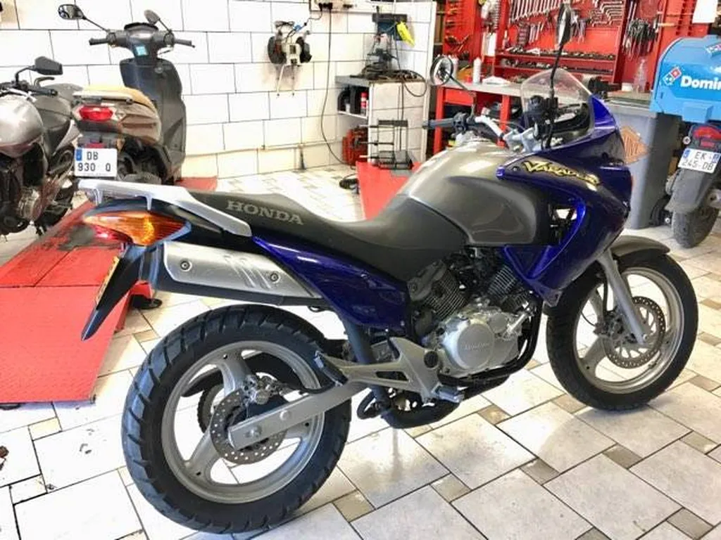 MOTO OCCASION HONDA 125 VARADERO GARANTIE