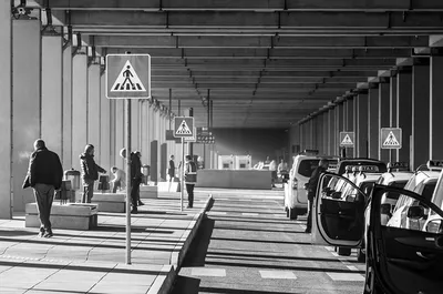 Trouver un taxi pour une course du centre de Toulouse vers l’aéroport pour 6 personnes