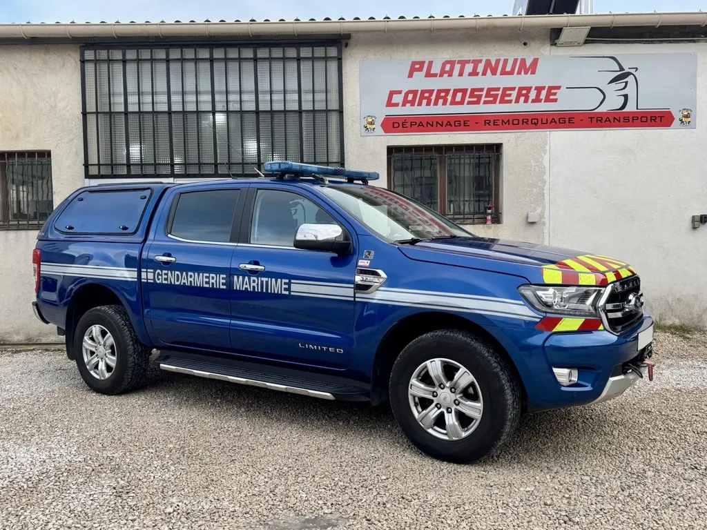 réparation carrosserie suite à de la rouille perforante sur un Ford Ranger à Carnoux proche de la Ciotat et de Marseille