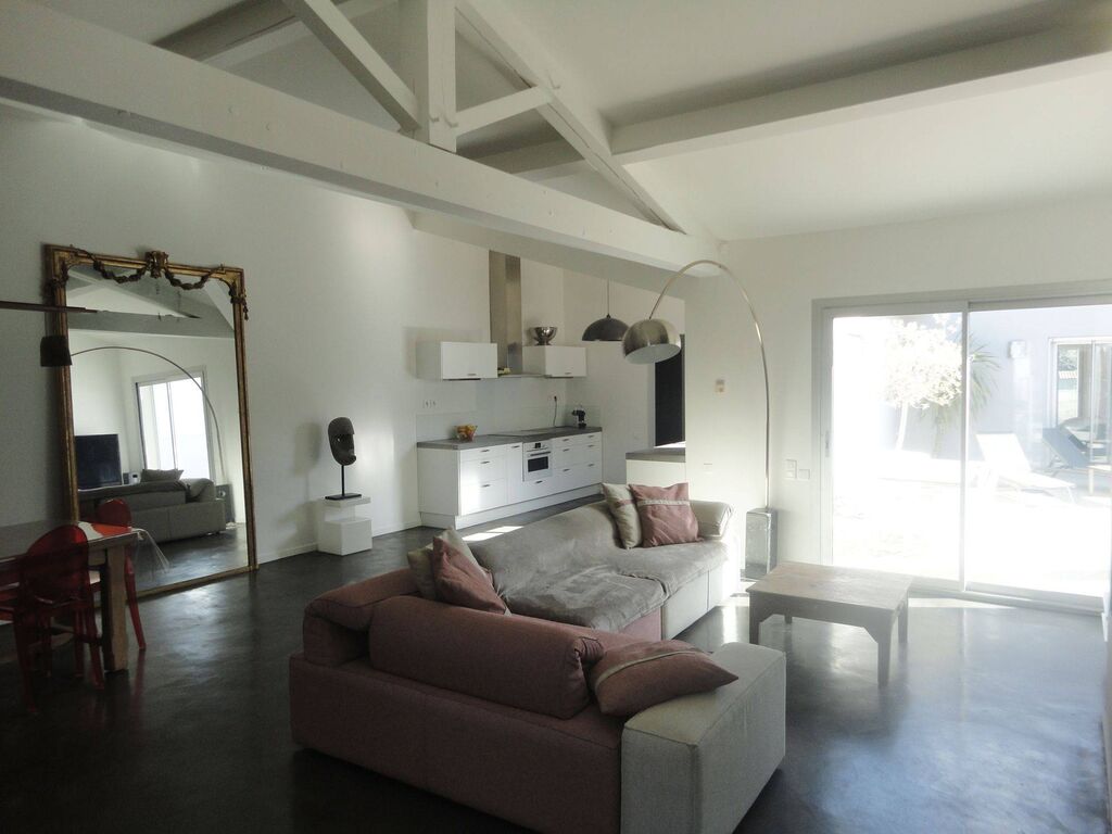 maison avec piscine chauffée