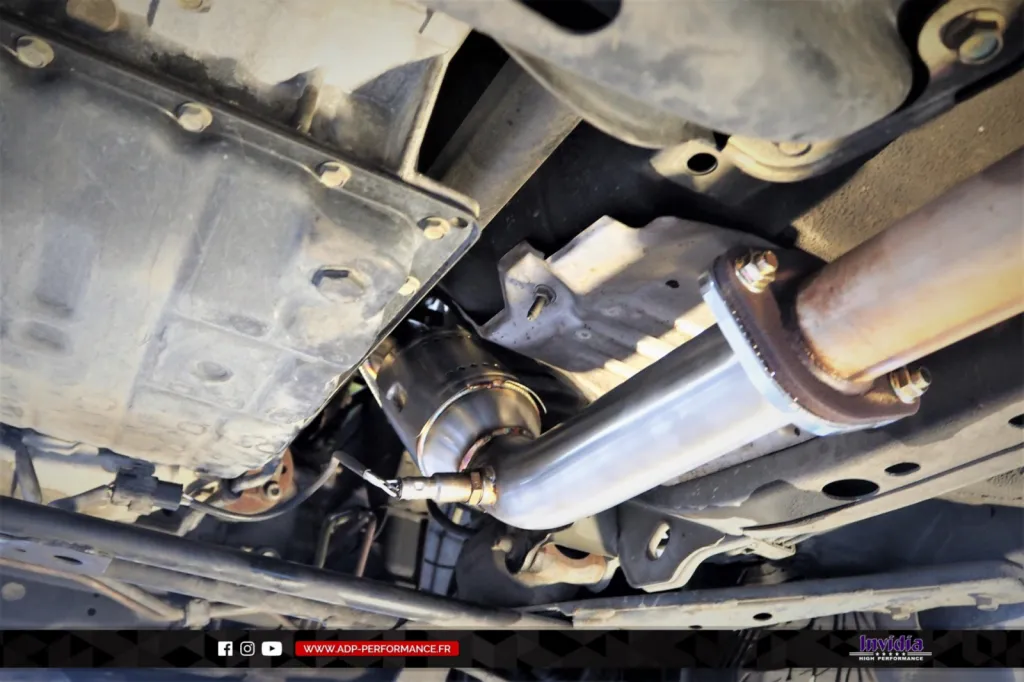 Catalyseur sport Invidia Aubagne - Infiniti FX35 - ADP Performance