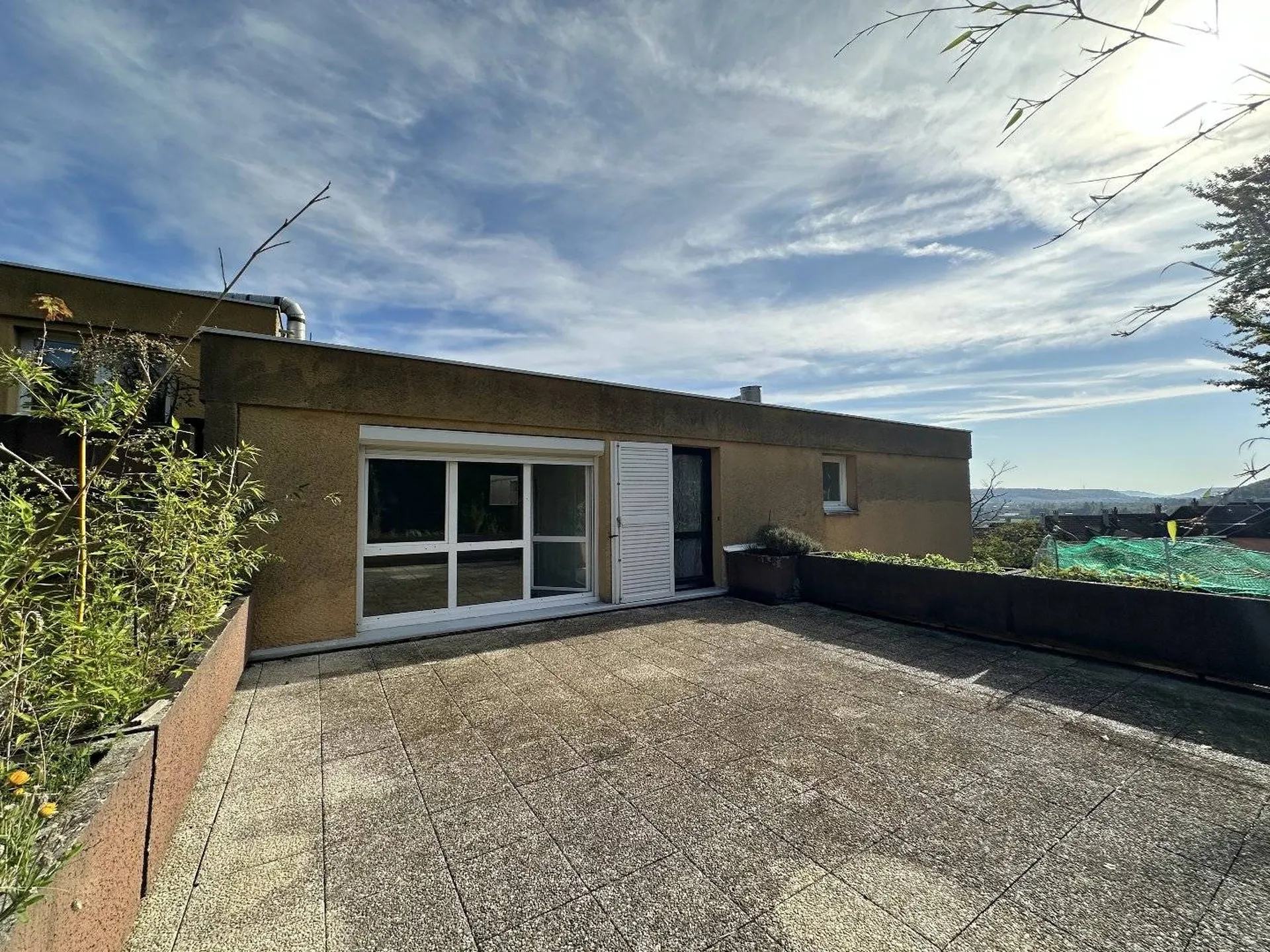 Appartement de 72.78m² avec 2 chambres, terrasse, parking sur les hauteurs de Dieppe 76.