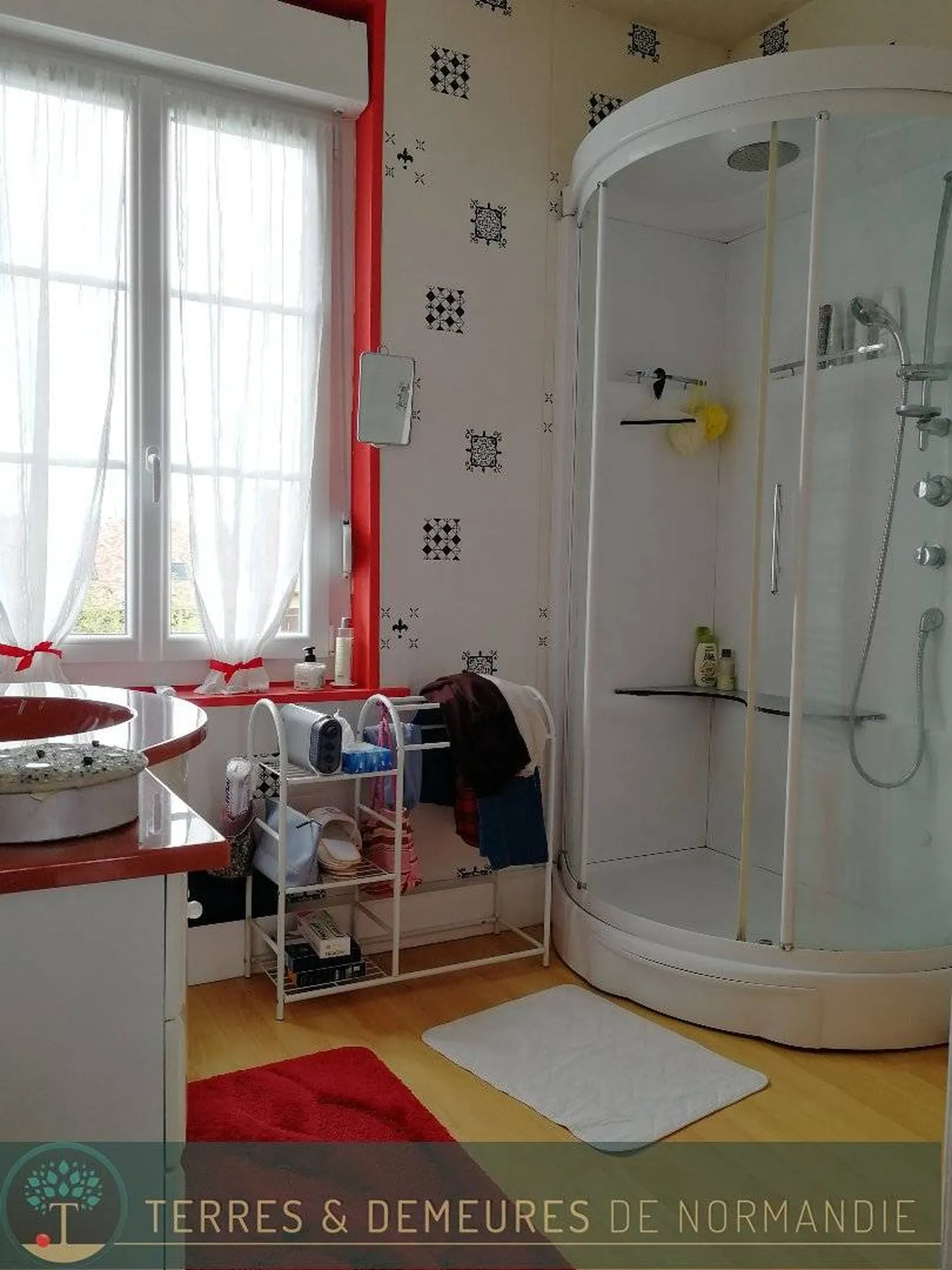 Vente demeure à colombages avec sa dépendance région Cormeilles 27260