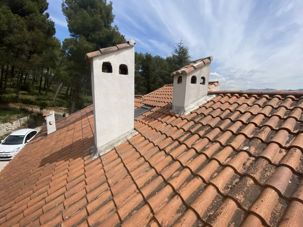 toiture sur bouc bel air avant intervention