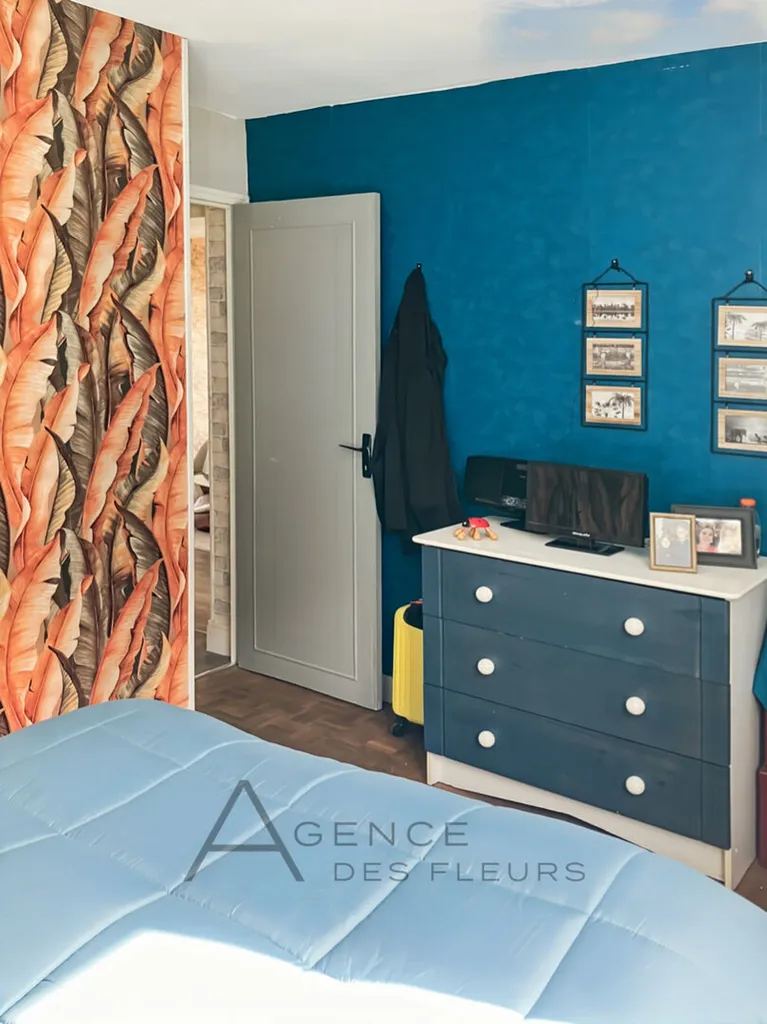 A vendre, appartement de type 3 de 60 m² entièrement rénové situé à MOULINEAUX 76350